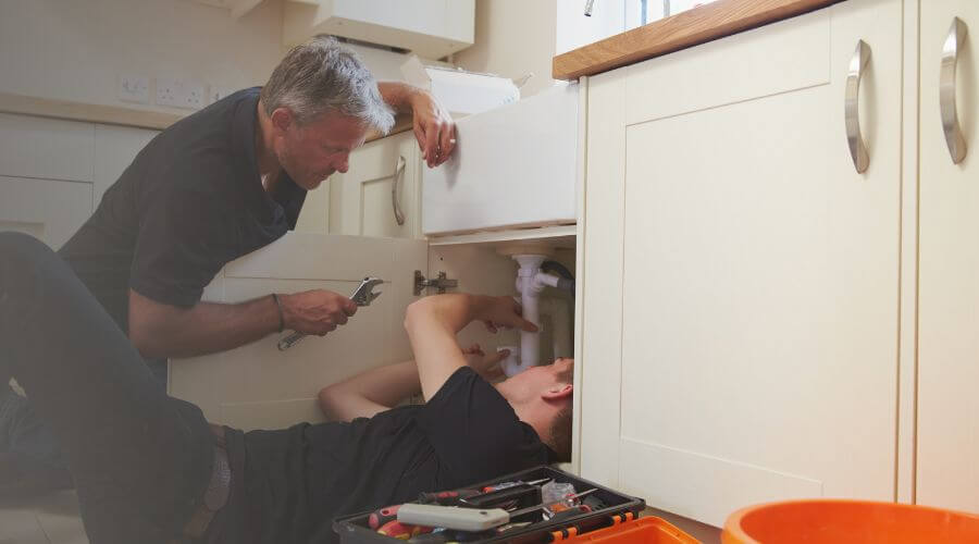 Professional burst pipe repair services in McAlpin, FL